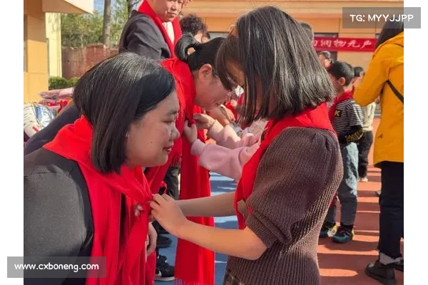 中国女足携手公益走进重庆璧山马坊平安希望小学 点燃孩子们的梦想 中国女足携手公益走进重庆璧山马坊平安希望小学 点燃孩子们的梦想